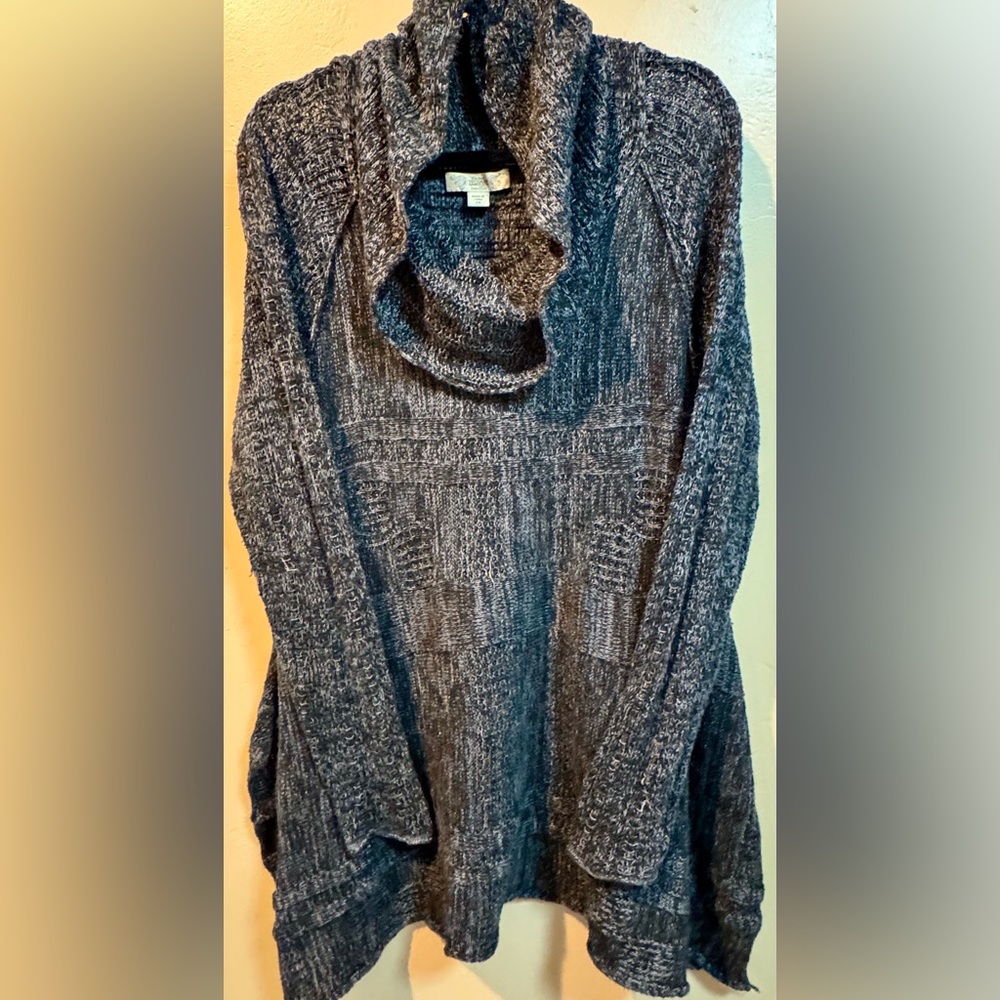 Vintage America Cozy Gray and Black Cowl Neck Sweater Tunic